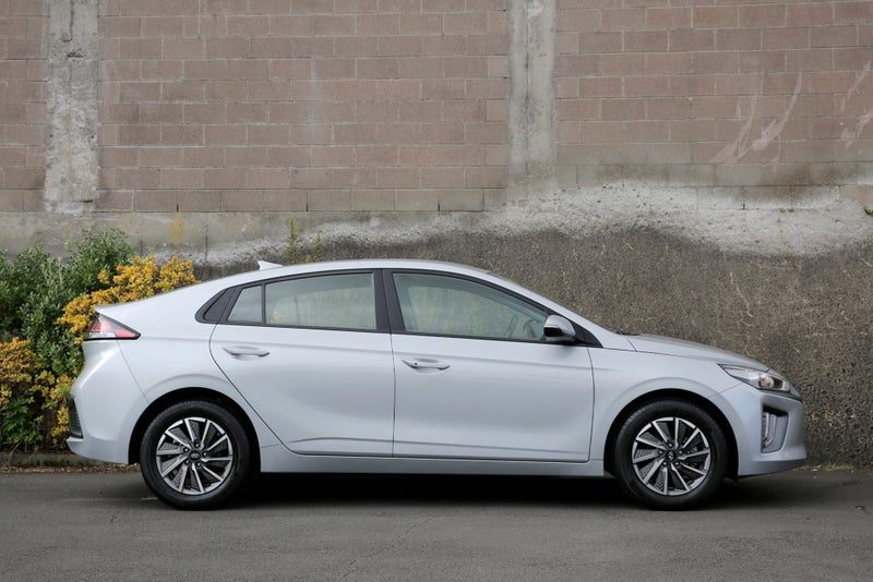 2022 Hyundai IONIQ Electric 100kW *NZ NEW*, photo 2