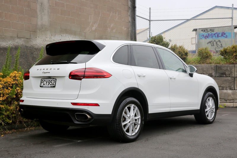 2016 Porsche Cayenne 3.6P VR6 4WD *Facelift Model*, photo 3