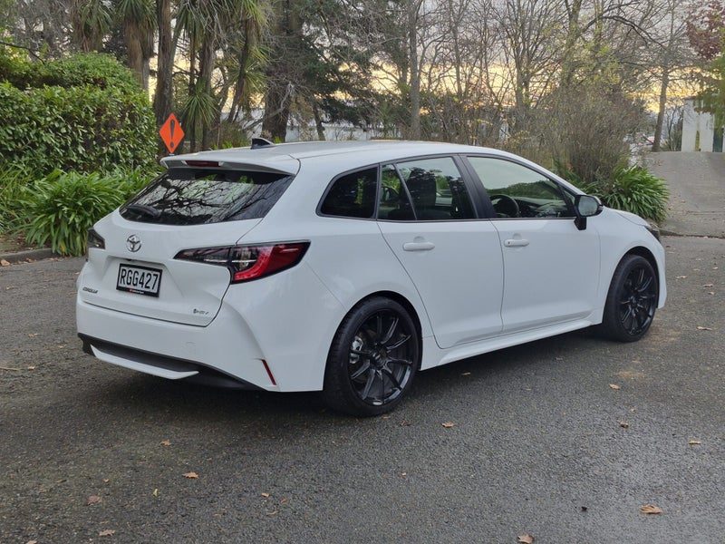 2025 Toyota Corolla GX 1.8, photo 3
