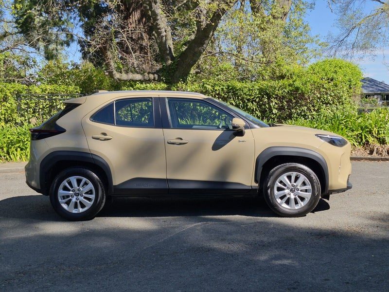 2024 Toyota Yaris Cross GX, photo 2