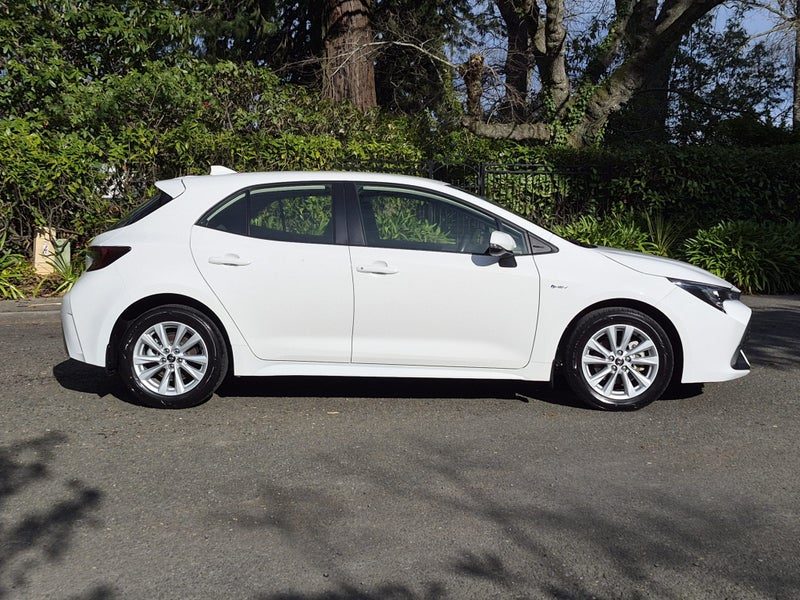 2025 Toyota Corolla GX 1.8P HEV (ZXAGX-NM1), photo 2