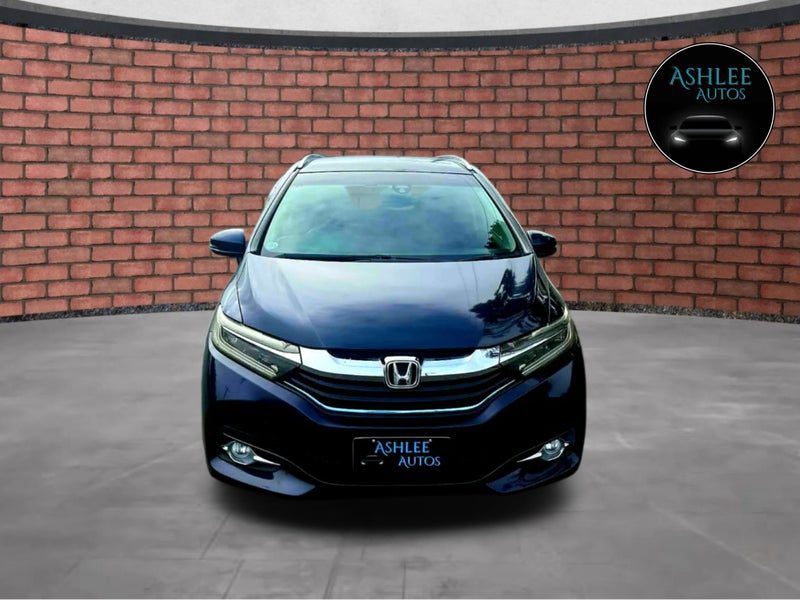 2015 Honda Shuttle Z, photo 3