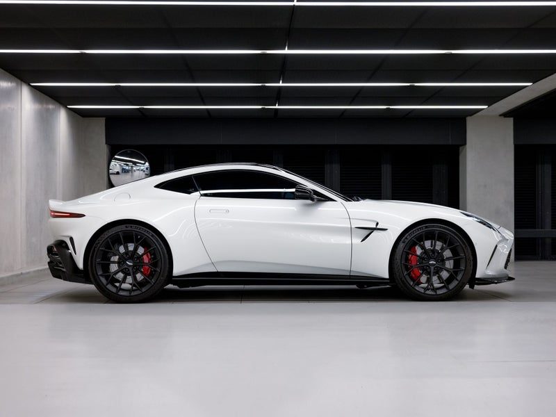 2025 Aston Martin Vantage Coupe, photo 3