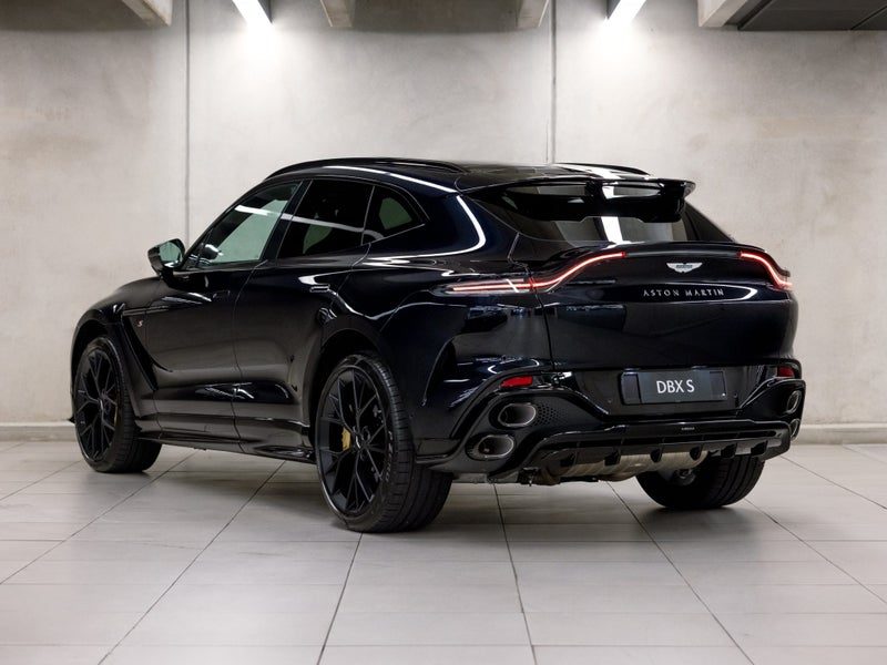 2026 Aston Martin DBX S, photo 2