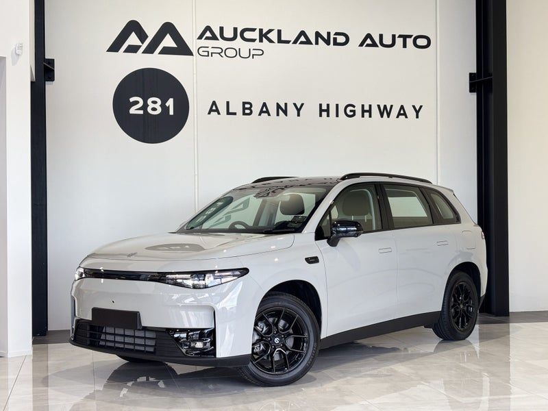 2026 Leapmotor C10 Life REEV - 1,000km Range!