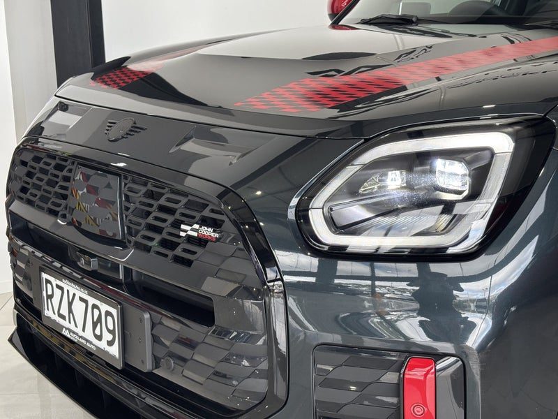 2024 MINI Countryman JCW Countryman All4, photo 2