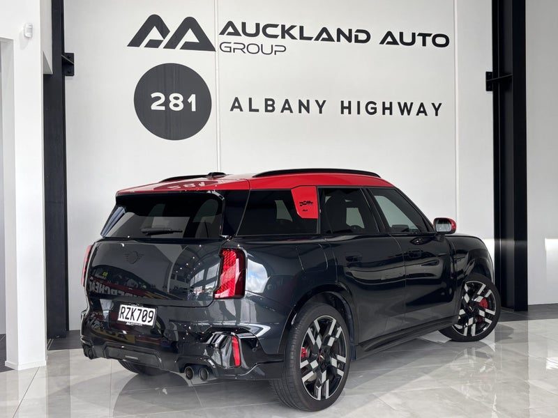 2024 MINI Countryman JCW Countryman All4, photo 3