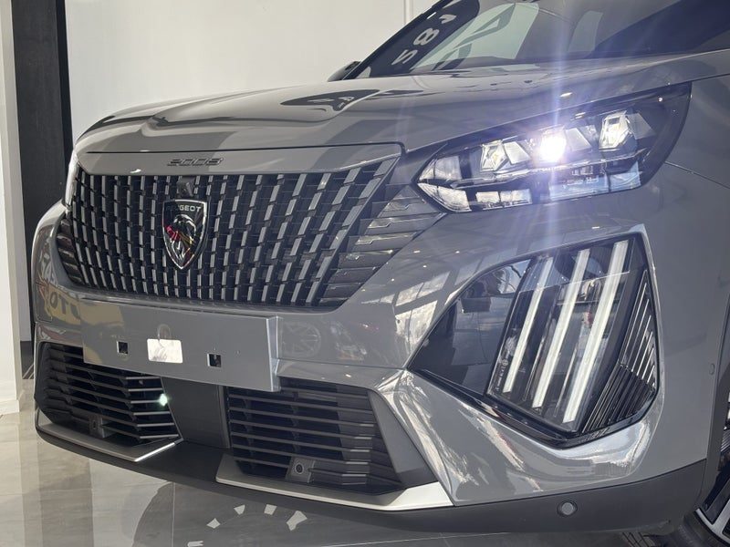 2026 Peugeot 2008 GT, photo 2