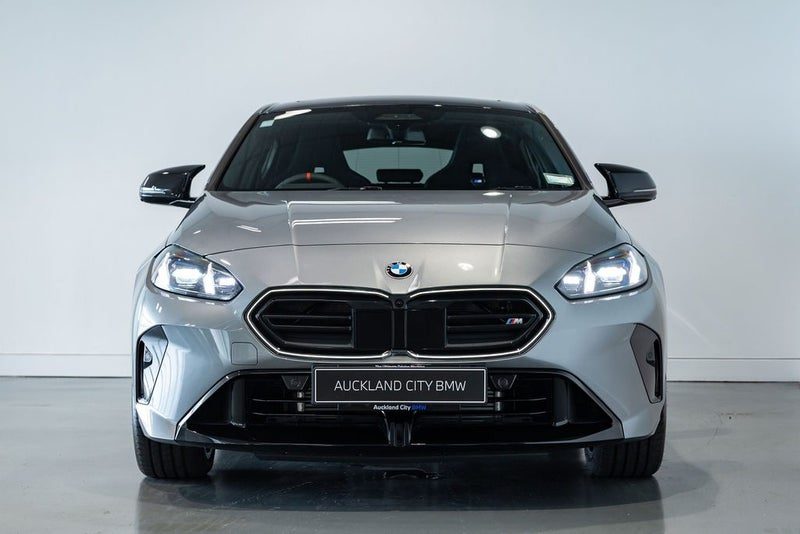 2026 BMW M135i xDrive, photo 3