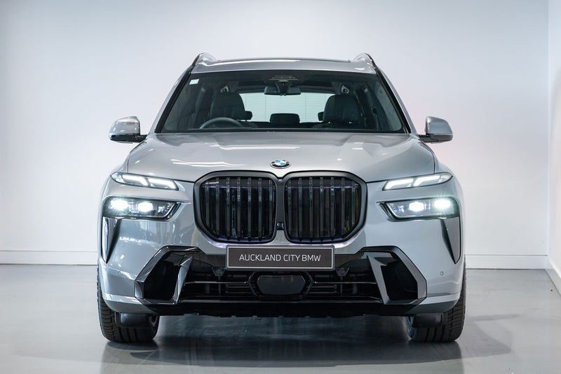 2026 BMW X7 40d xDrive, photo 2