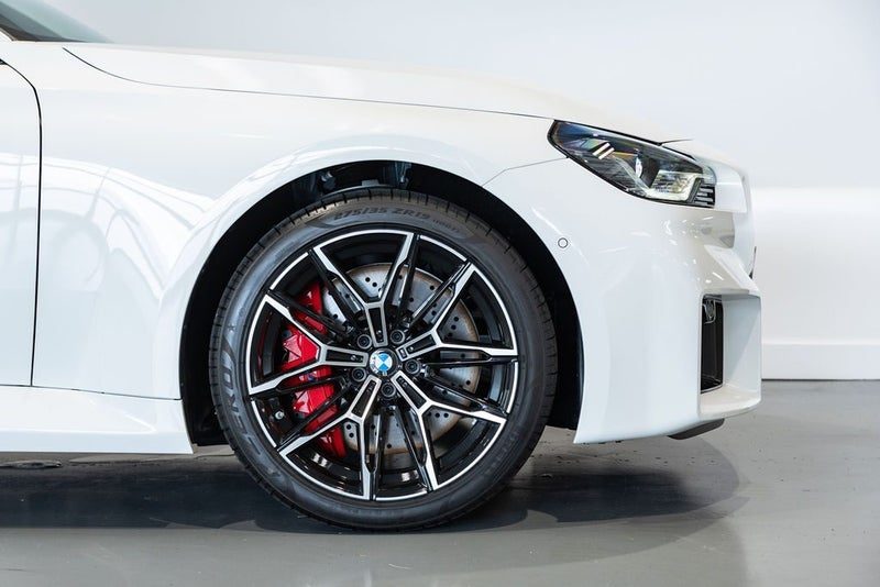 2026 BMW M2 M TwinPower Turbo inline 6-cylinder, photo 2