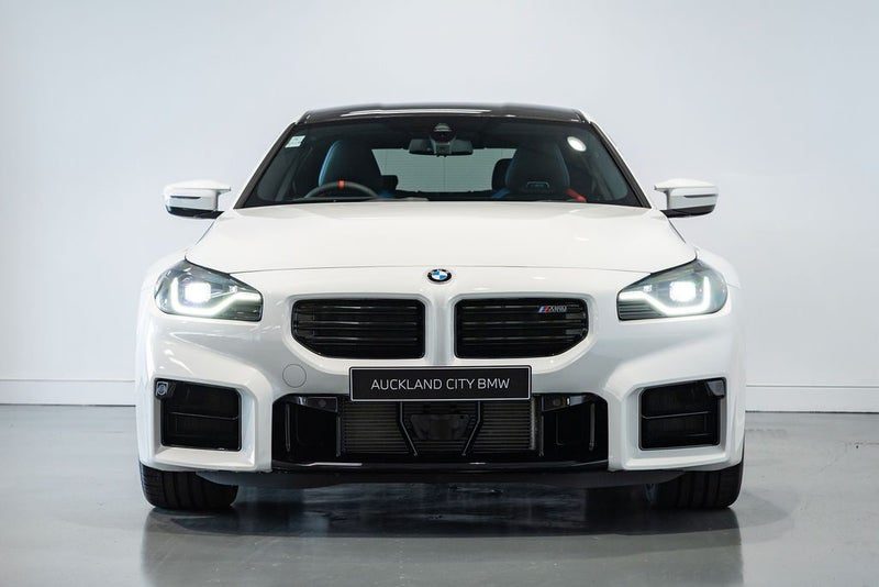 2026 BMW M2 M TwinPower Turbo inline 6-cylinder, photo 3
