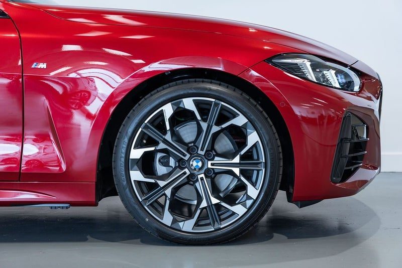 2026 BMW 420i Convertible, photo 2
