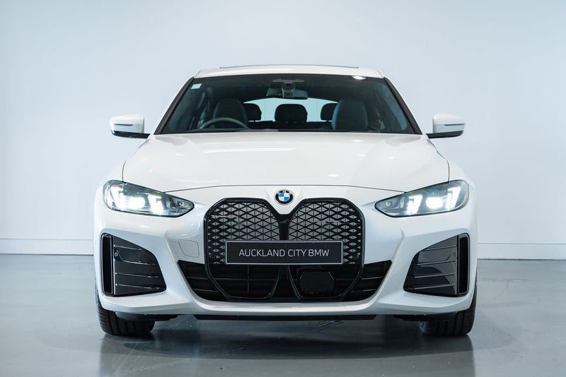 2026 BMW i4 Edrive 40, photo 2