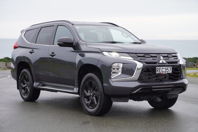 2025 Mitsubishi Pajero Sport VRX 7 Seater