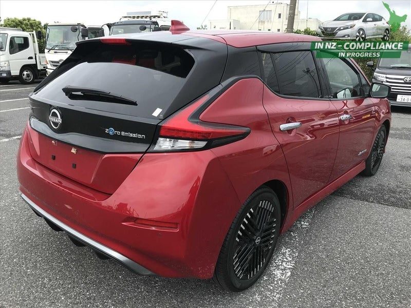 2022 Nissan Leaf X V Selection (40kWh), photo 2