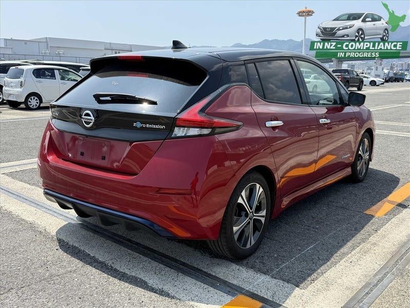 2020 Nissan Leaf X V Selection (40kWh), photo 2