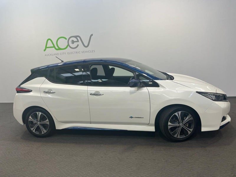 2018 Nissan Leaf X (40kWh), photo 2