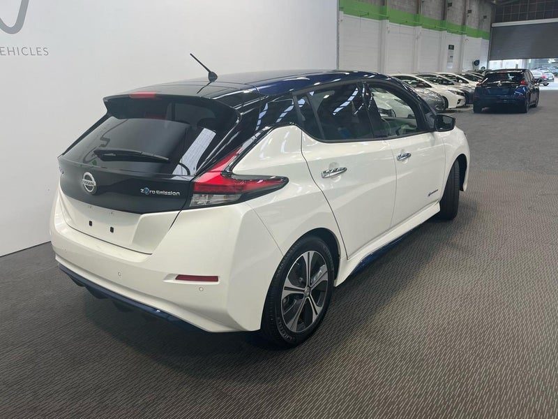 2018 Nissan Leaf X (40kWh), photo 3