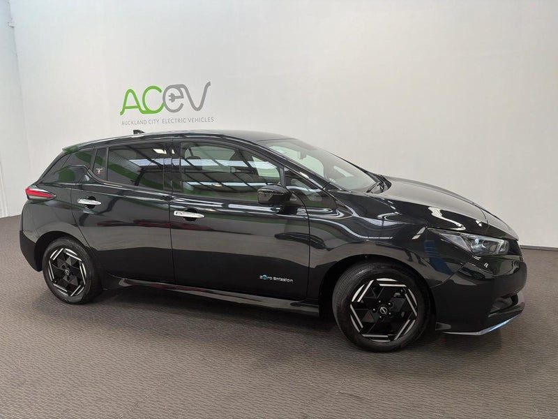 2023 Nissan Leaf e+ X (62kWh), photo 2