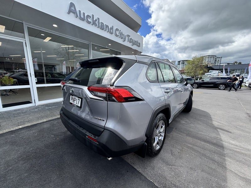 2022 Toyota RAV4 GX, photo 3