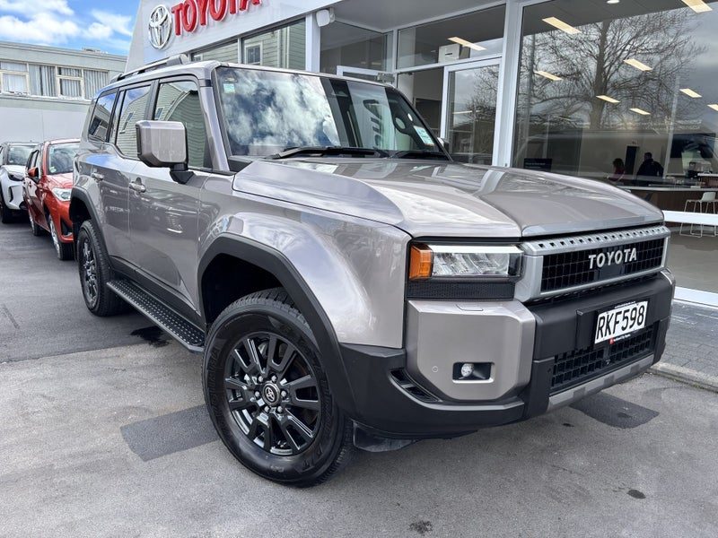 2025 Toyota Land Cruiser Prado GXL