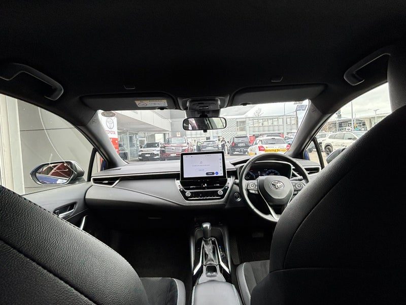 2024 Toyota Corolla GZ SPORT 1.8 HYBRID HATCH, photo 2