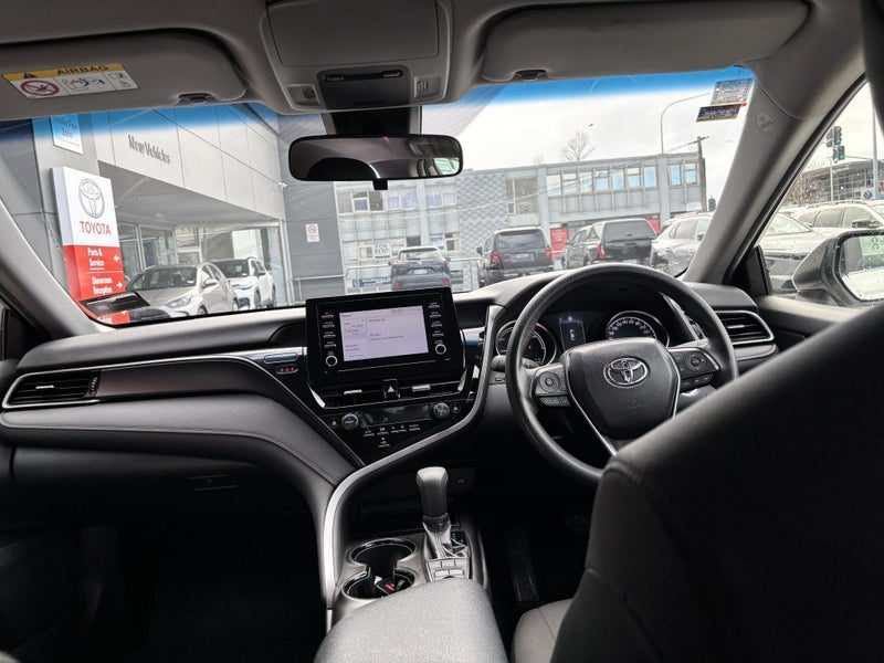 2023 Toyota Camry GX, photo 2