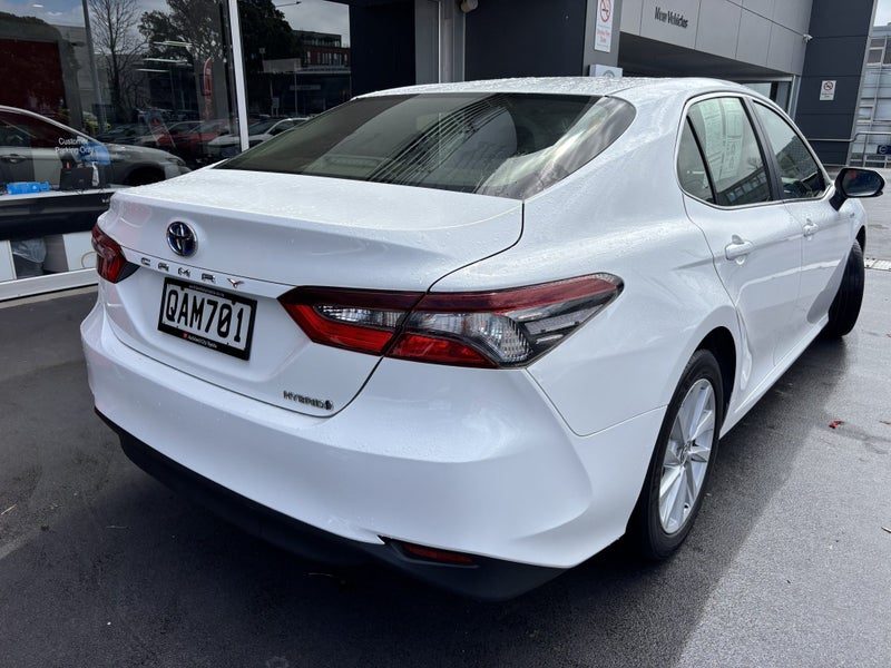 2023 Toyota Camry GX, photo 3