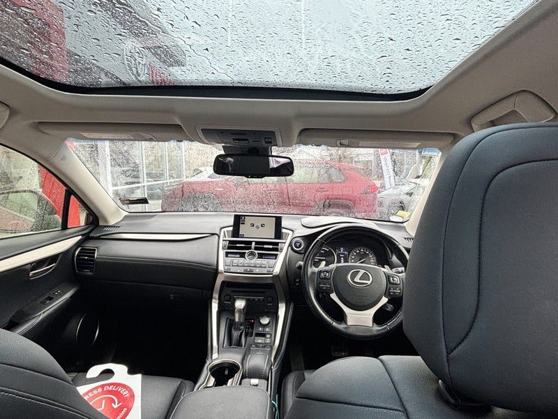 2015 Lexus NX 300h I PACKAGE, LUXURY SUV, photo 2
