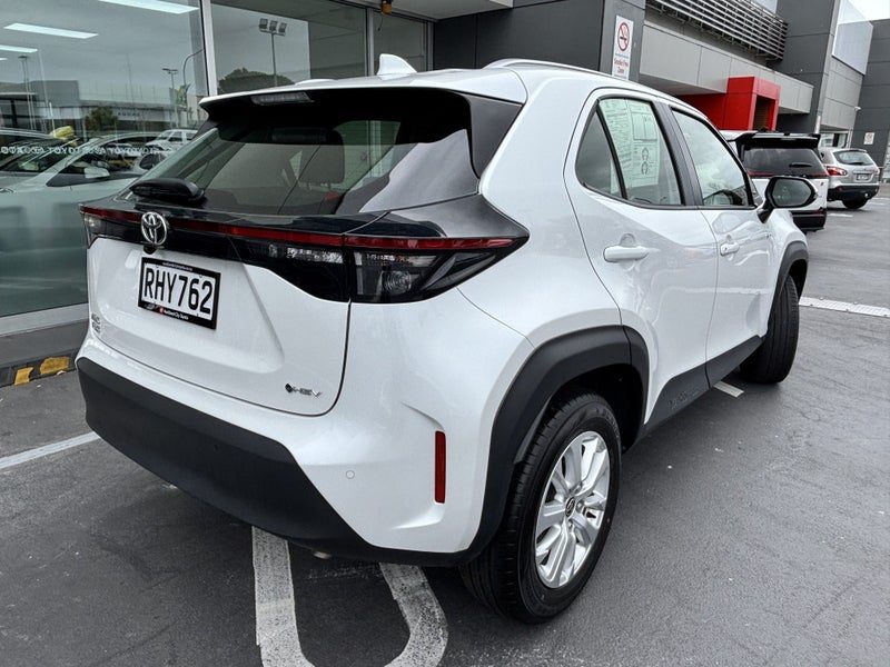 2025 Toyota Yaris Cross GX, photo 3