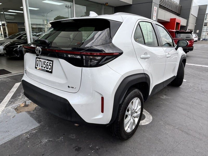 2024 Toyota Yaris Cross GX, photo 3