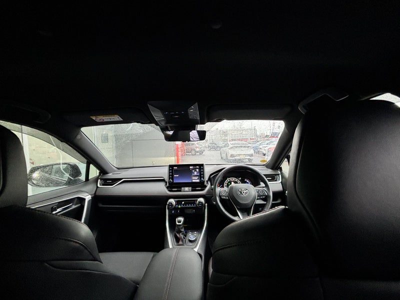 2022 Toyota RAV4 2.5 PLUG IN HYBRID LUXURY SUV, photo 2