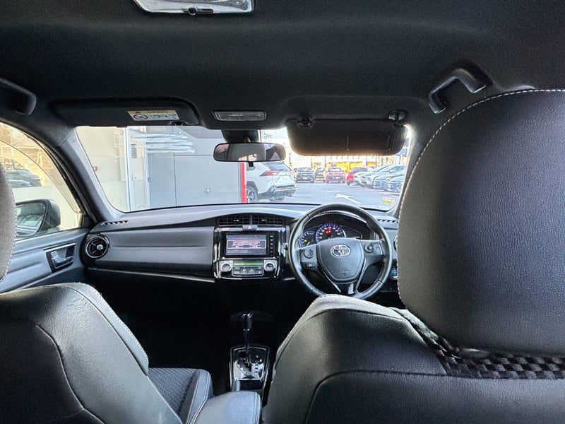 2015 Toyota Corolla Fielder 1.8 Hybrid WXB EDITION, photo 2