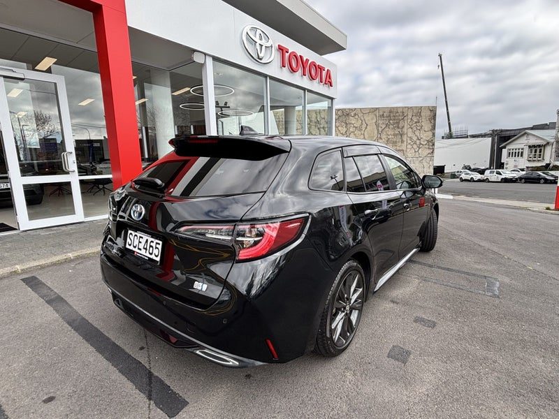 2022 Toyota Corolla Touring 1.8 Hybrid WxB, photo 3
