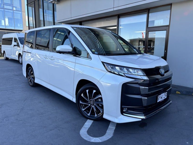 2025 Toyota Noah SZ