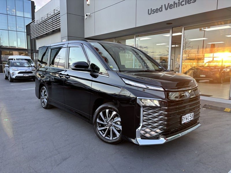 2026 Toyota Voxy Hybrid