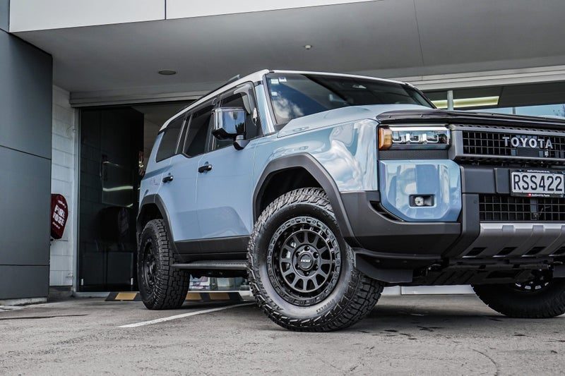 2026 Toyota Land Cruiser Prado Hybrid, photo 2
