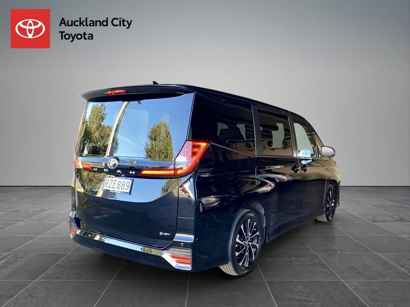 2026 Toyota Noah SZ 1.8 HYBRID, photo 3