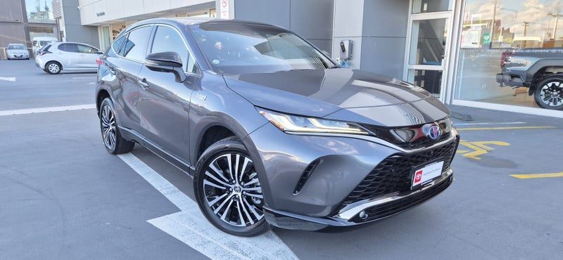 2024 Toyota Harrier Z EDITION 4WD PHEV LUXURY SUV
