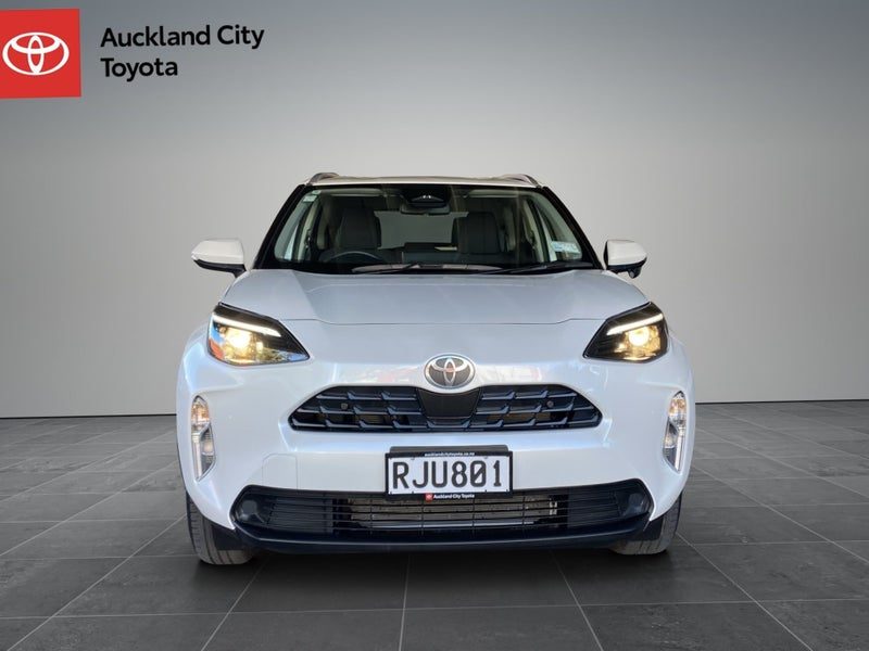 2025 Toyota Yaris Cross GX, photo 2