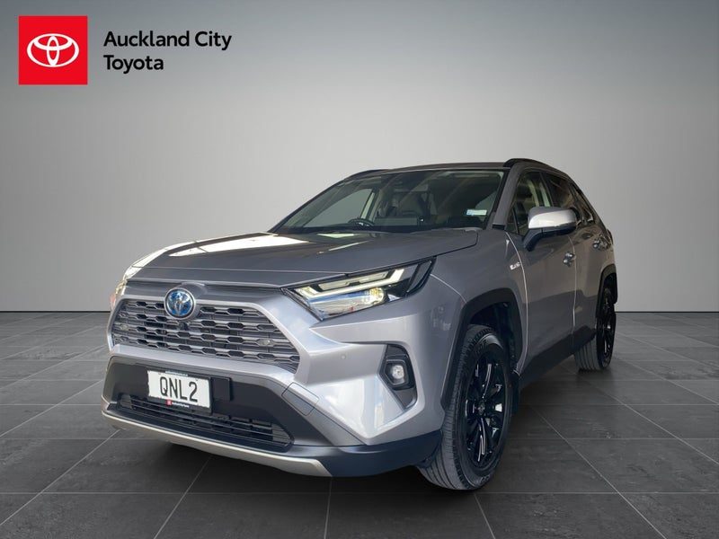 2024 Toyota RAV4 Limited, photo 3