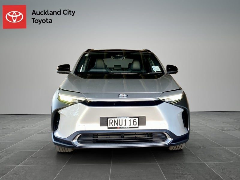 2025 Toyota bZ4X Motion BEV AWD SUV, photo 2