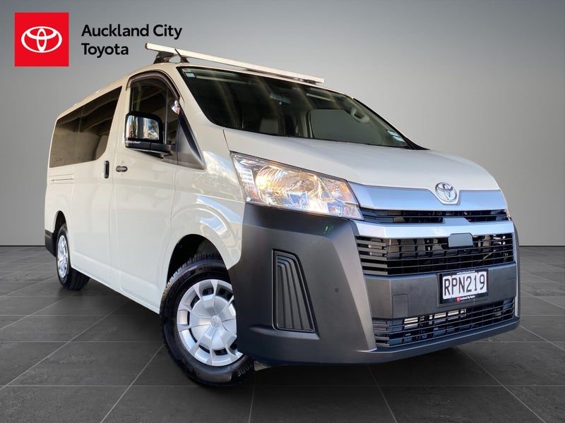 2026 Toyota Hiace ZR 2.8DT 6AT RWD GVN, main photo