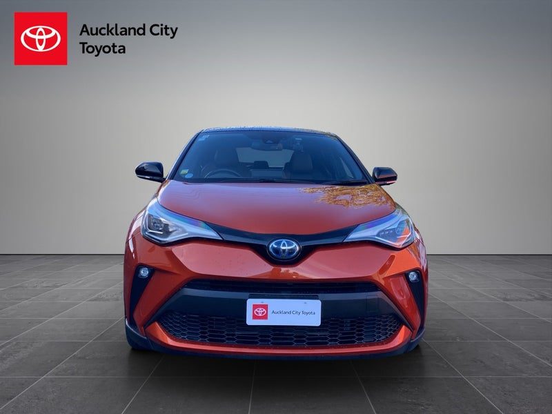 2020 Toyota C-HR 1.8 Hybrid G 5 Dr SUV CVT FWD, photo 2