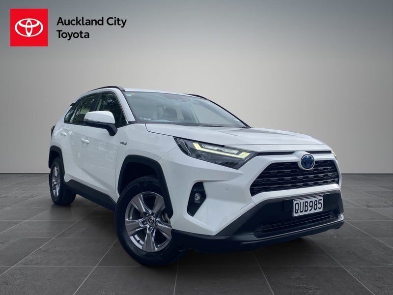 2024 Toyota RAV4 GX