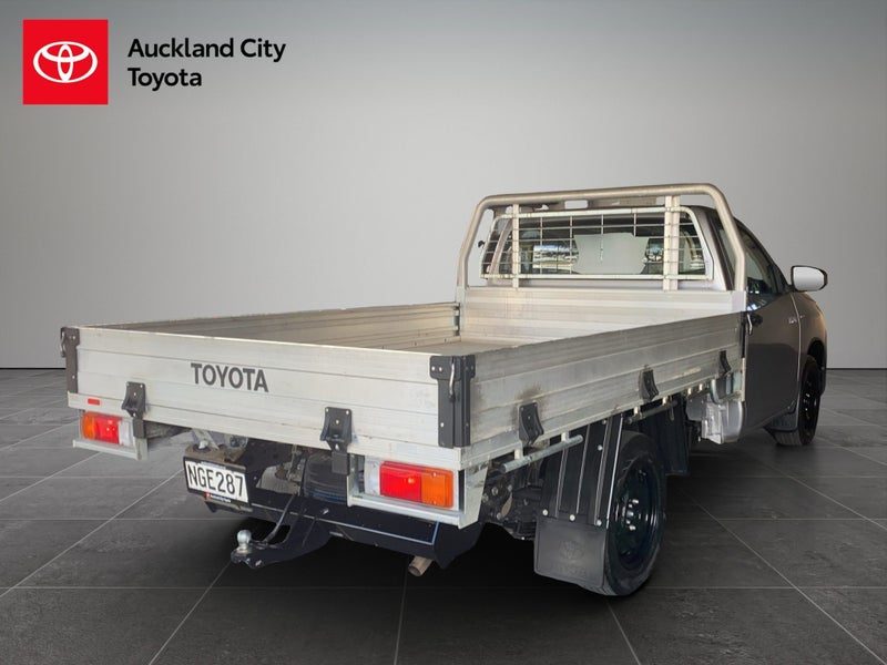 2021 Toyota Hilux Workmate, photo 3