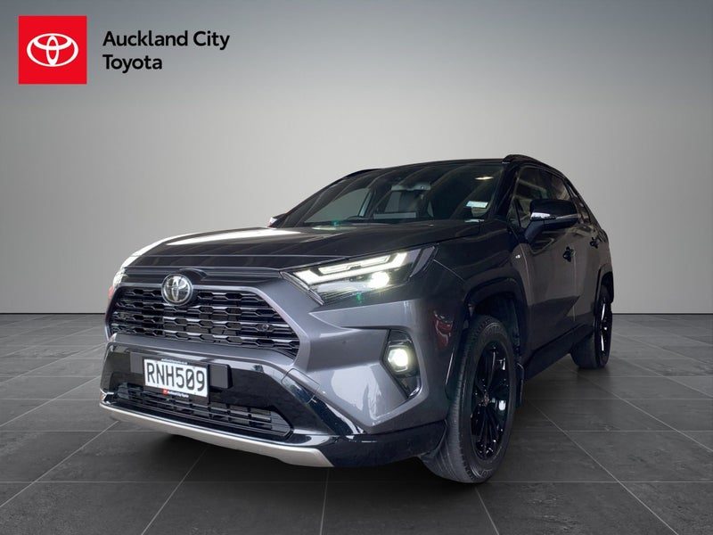 2025 Toyota RAV4 XSE 2.5P HV ECVT AWD SUV, photo 3