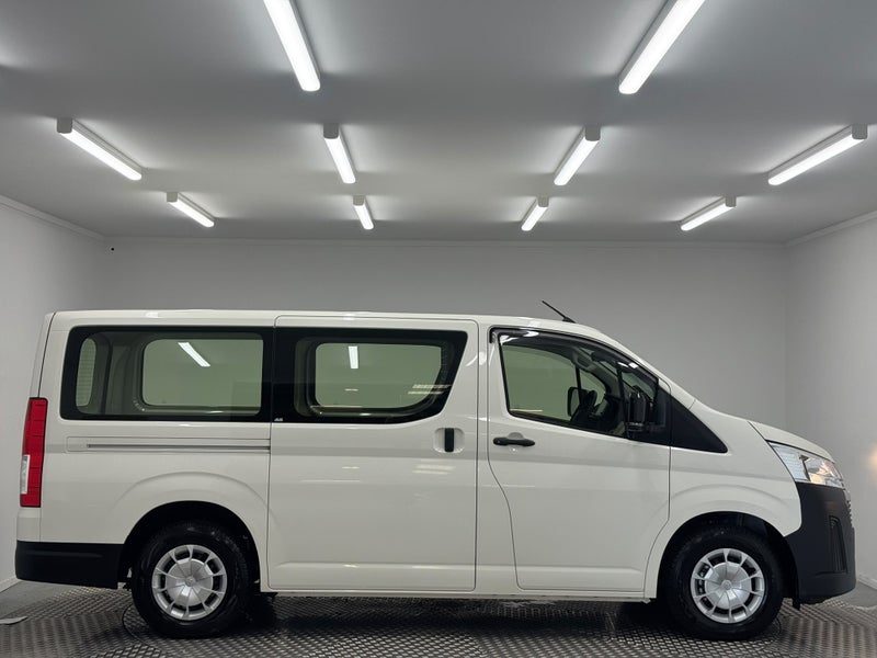 2026 Toyota Hiace ZR 2.8DT RWD, photo 2