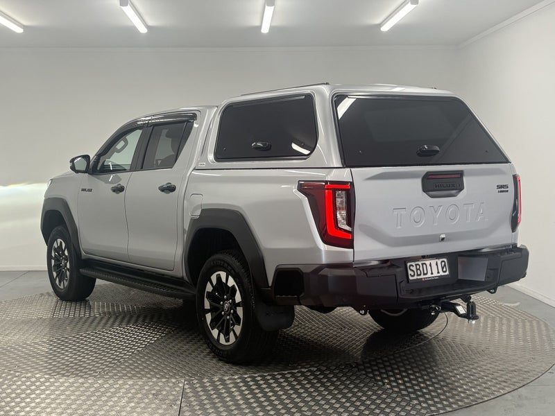 2026 Toyota Hilux SR 5 Limited, photo 2